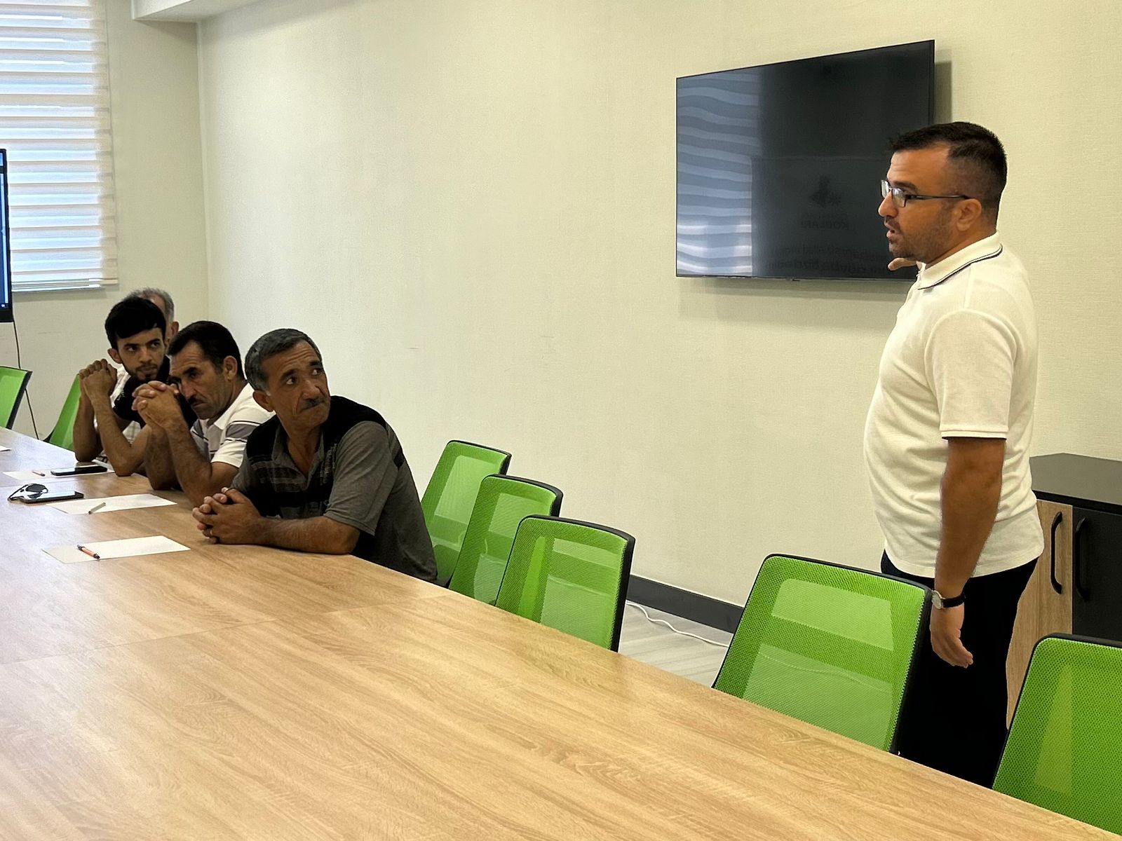 Bərdə şəhərində Qarabağ KOB-ları proqramı çərçivəsində keçirilən “Satış” mövzusunda təlim davam edib.