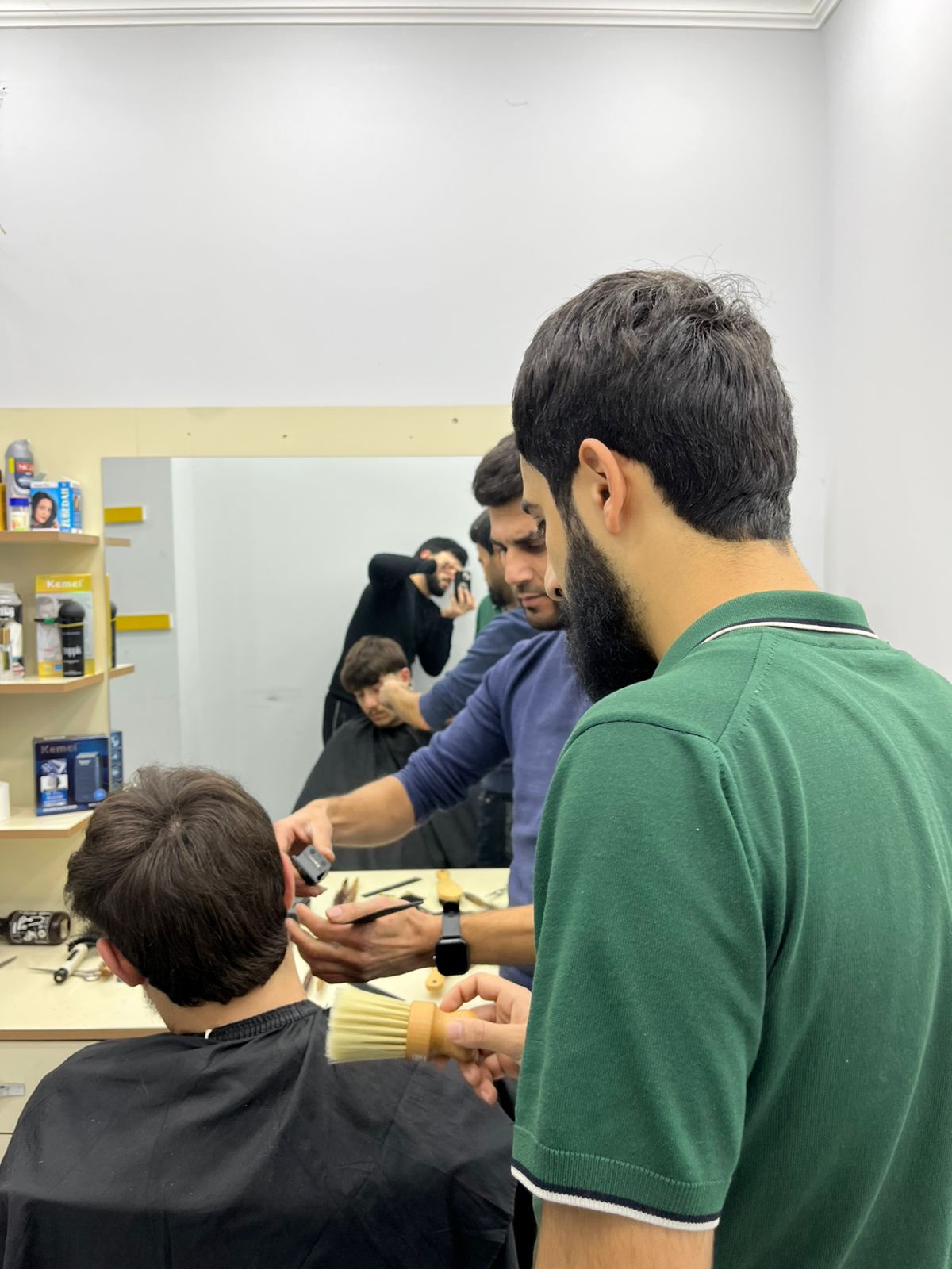 Qarabağ KOB-ları proqramı çərçivəsində salon kursları üzrə peşə təlimləri keçirilib.