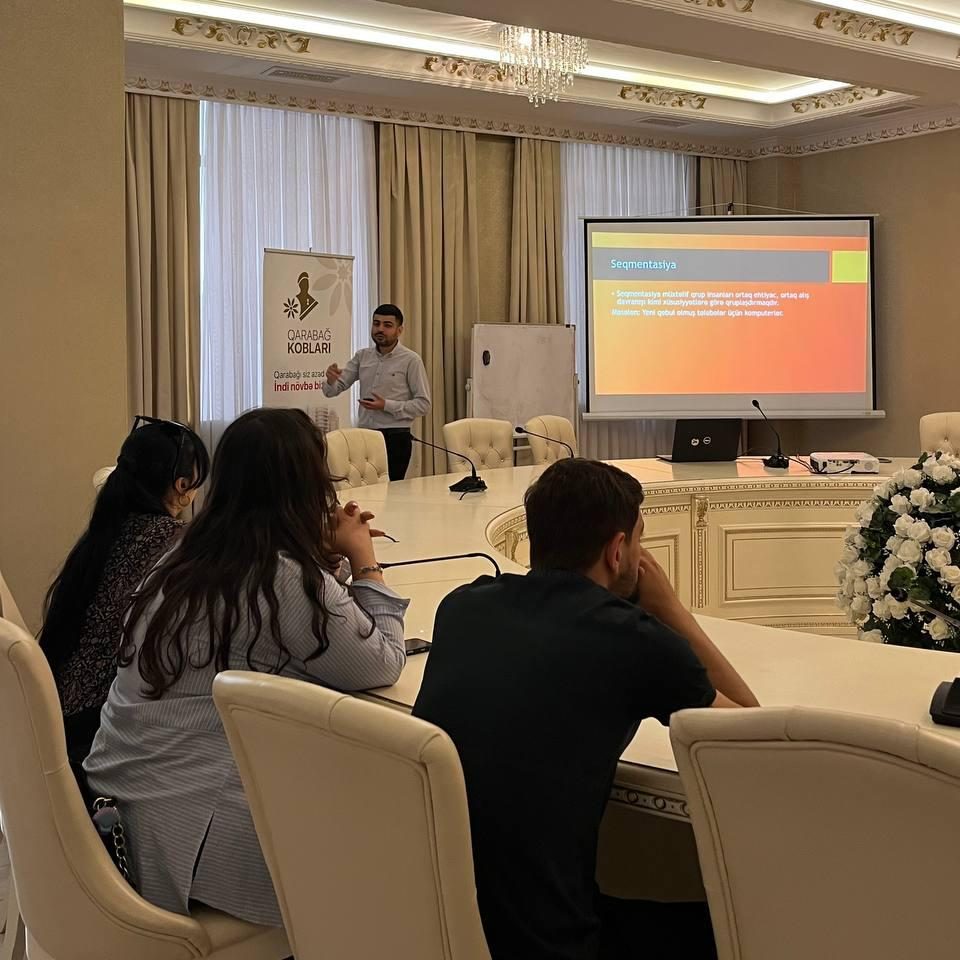 Qarabağ KOB-ları layihəsi çərçivəsində Sumqayıt şəhərində “Marketinq” mövzusunda təlim keçirilib.
