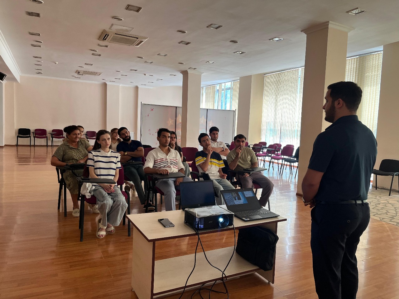 Qarabağ KOB-ları layihəsi çərçivəsində Mingəçevir şəhərində “Biznes planın hazırlanması” mövzusunda təlim keçirilib