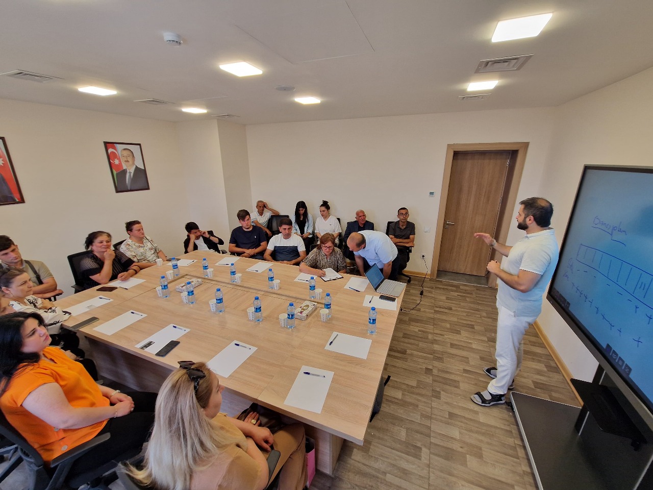 Qarabağ KOB-ları layihəsi çərçivəsində Qarabağ böləsindən (Füzuli, Xocalı, Laçın və Şuşa) olan namizədlər üçün “Biznesə Başla” mövzusunda təlim keçirilib